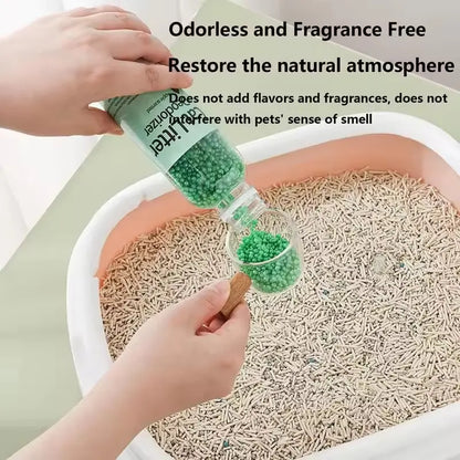 Adding deodorizer beads to the litter box